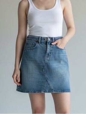 H&M Light Blue Denim Mini Skirt with Braided Waistband